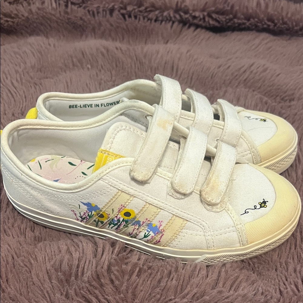 adidas Kids White and Yellow Floral Sneakers
